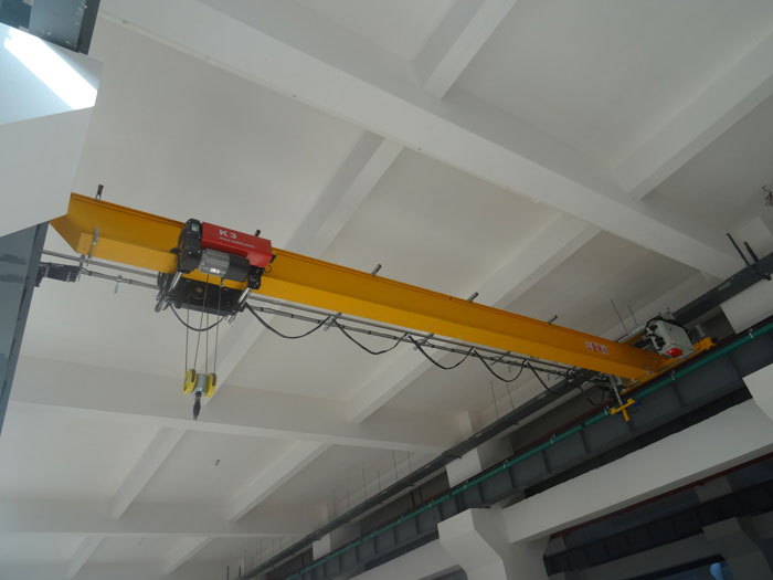 5t-18m歐式箱體單梁起重機